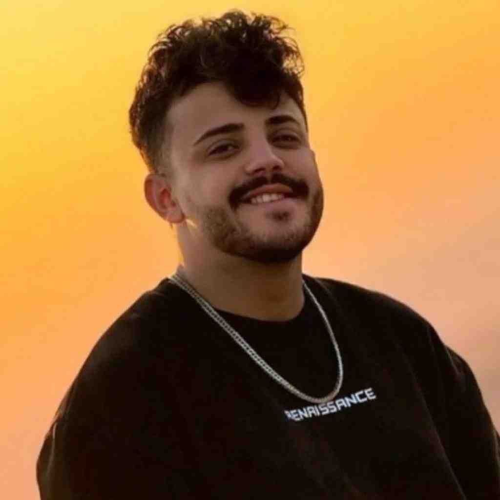 محمد مولایی دمت گرم
