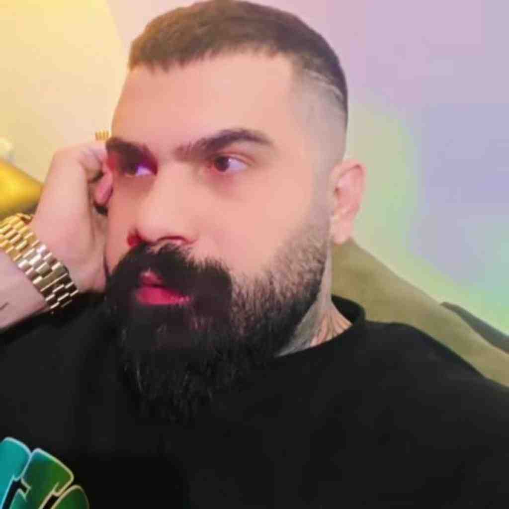 فرهاد جهانگیری زمین گیر